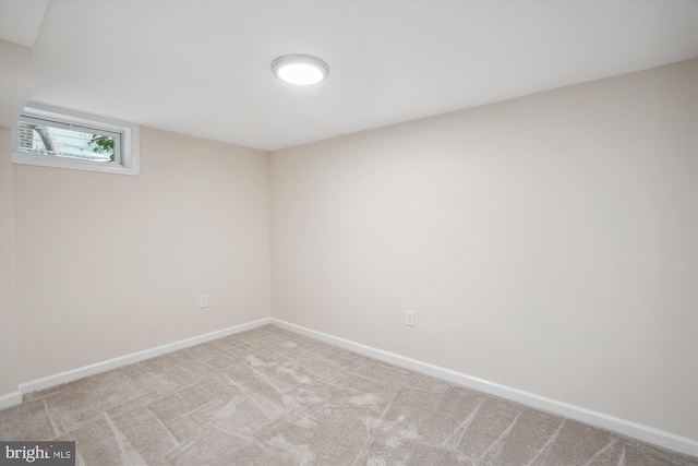 5609 35th Ave, Hyattsville, MD 20782 - spare room featuring baseboards and carpet