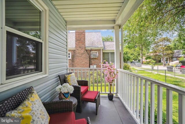 5609 35th Ave, Hyattsville, MD 20782 - view of covered porch