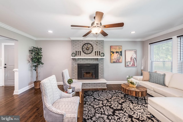 9532 Lyons Mill Rd, Owings Mills, MD 21117 - living area featuring baseboards, wood finished floors, ceiling fan, recessed lighting, and ornamental molding