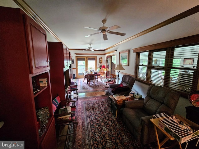 35 Read St, Seaford, DE 19973 - living room featuring crown molding, a ceiling fan, and wood finished floors