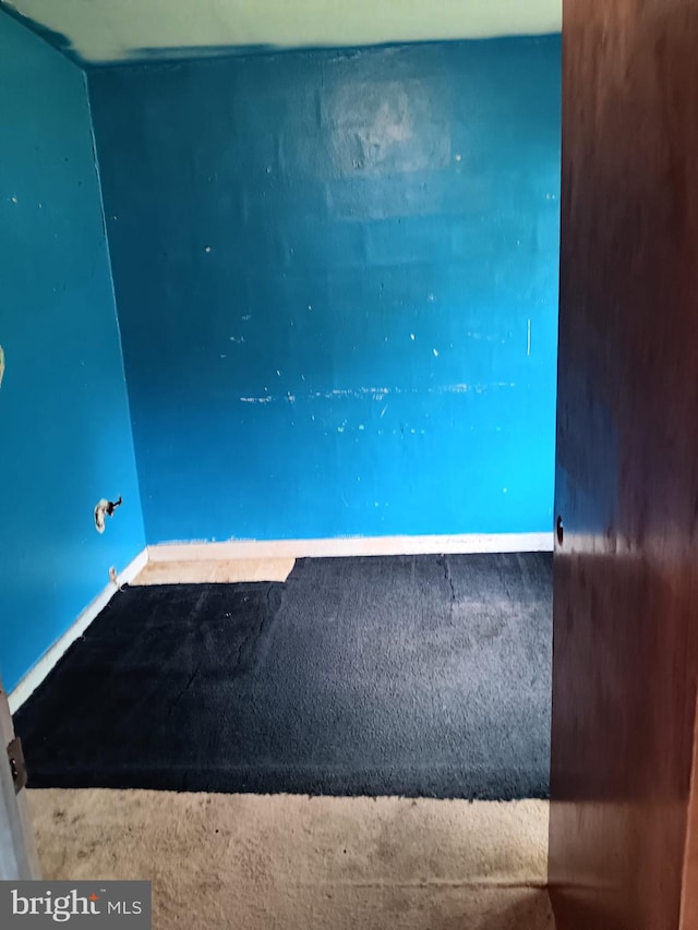 1911 Ray Leonard Rd, Landover, MD 20785 - empty room featuring baseboards and carpet