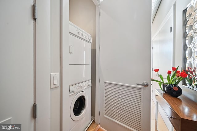 811 4th St NW Unit 720, Washington, DC 20001 - laundry room with stacked washer and clothes dryer