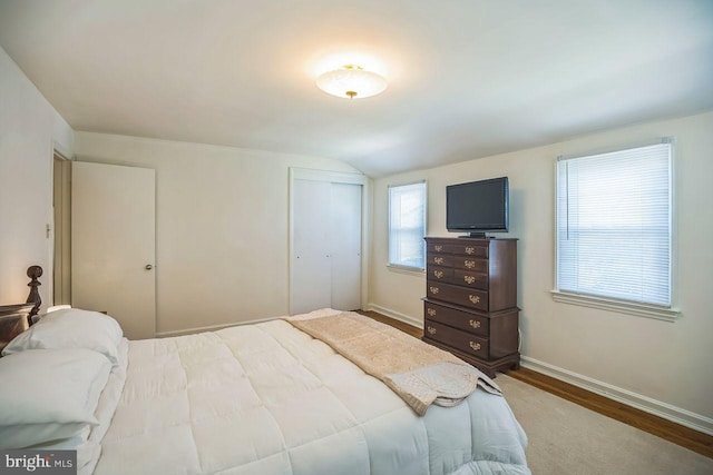 742 Arndt Ave, Riverside, NJ 08075 - bedroom featuring wood finished floors, baseboards, a closet, and lofted ceiling