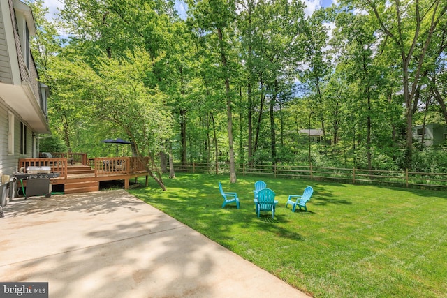 6316 Ferryboat Cir, Columbia, MD 21044 - view of yard featuring a patio area and a deck
