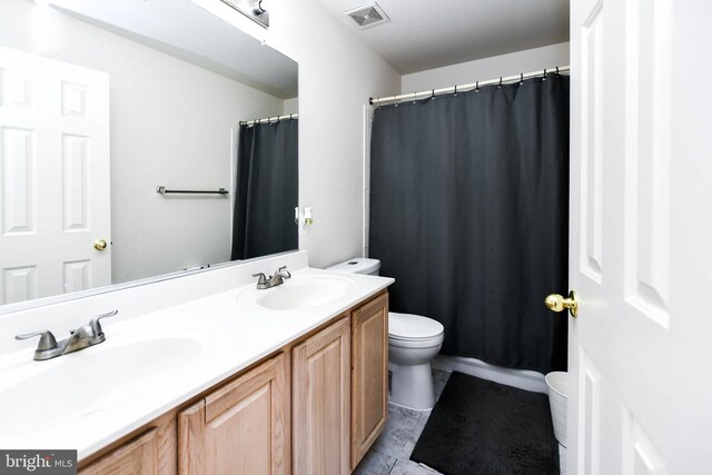 11212 Snowden Pond Rd, Laurel, MD 20708 - full bath with toilet, double vanity, and curtained shower