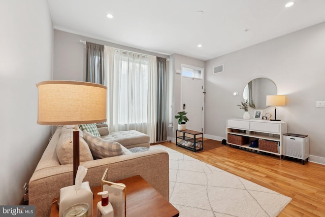 2811 Wharton St, Philadelphia, PA 19146 - living room featuring wood finished floors, baseboards, and recessed lighting