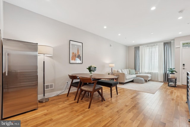 2811 Wharton St, Philadelphia, PA 19146 - dining space featuring light wood-style floors, baseboards, and recessed lighting