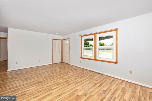 10801 Oak Valley Dr, Hagerstown, MD 21740 - spare room with light wood-style floors and baseboards