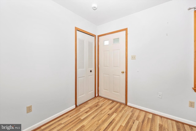 10801 Oak Valley Dr, Hagerstown, MD 21740 - spare room featuring baseboards and light wood-style floors