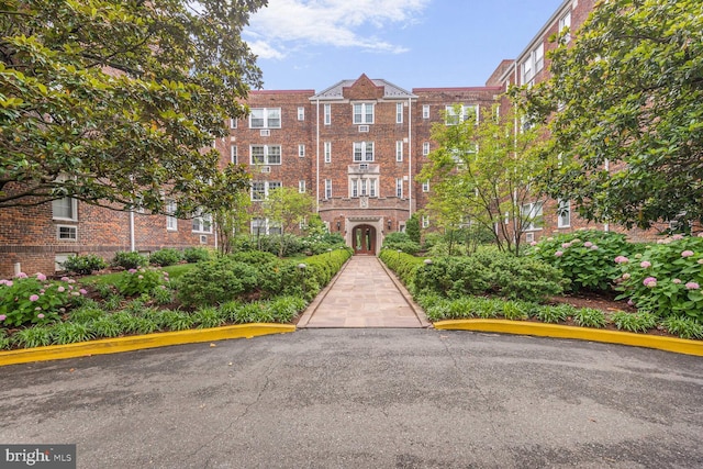 3051 Idaho Ave NW Unit 219, Washington, DC 20016 - view of building exterior