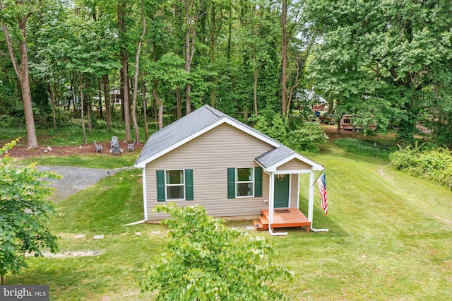 21363 Indiana Ave, Chestertown, MD 21620 - view of front of property with a front yard and roof with shingles