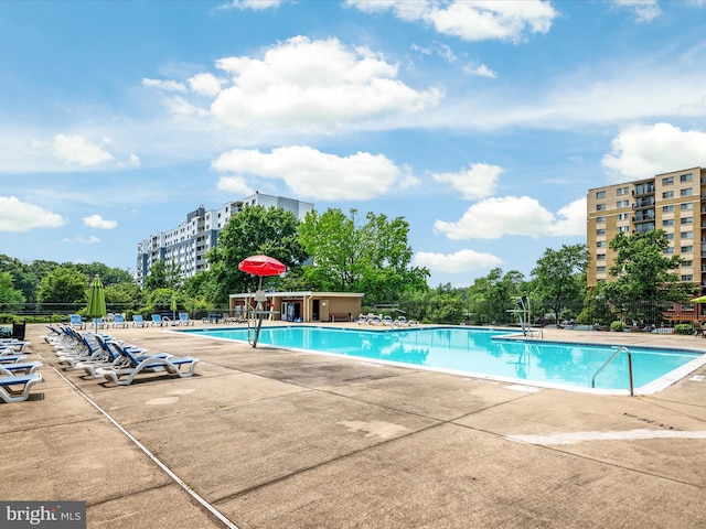 7333 New Hampshire Ave Unit 603, Takoma Park, MD 20912 - community pool featuring a patio area