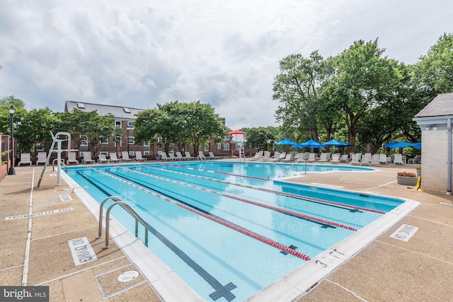 3430 39th St NW Unit B698, Washington, DC 20016 - view of community pool