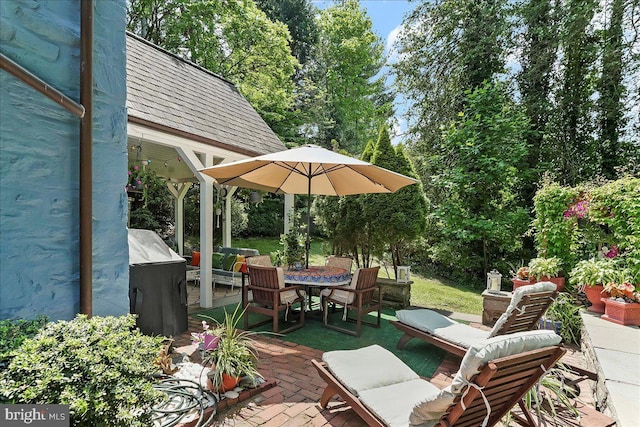 716 Old Gulph Rd, Bryn Mawr, PA 19010 - view of patio featuring outdoor dining space
