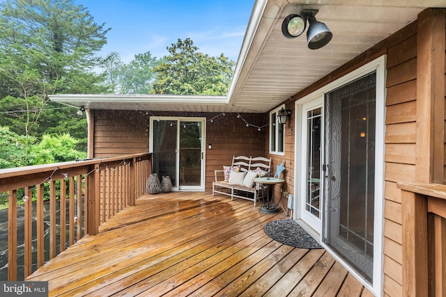 1157 Pine Tree Dr, Annapolis, MD 21409 - view of deck