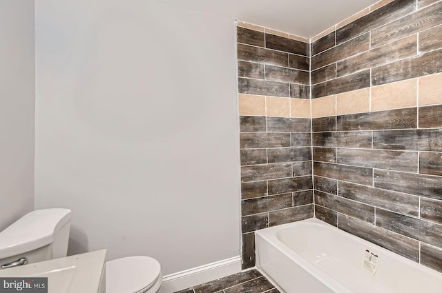 4158 Eierman Ave, Baltimore, MD 21206 - full bath with toilet and baseboards