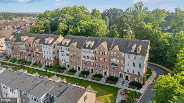 7136 Daniel John Dr, Elkridge, MD 21075 - aerial perspective of suburban area