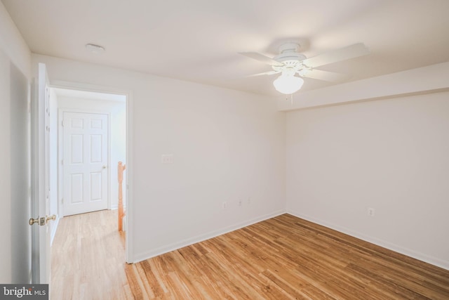 1421 Pickett Ct, Front Royal, VA 22630 - empty room with light wood-style flooring and a ceiling fan