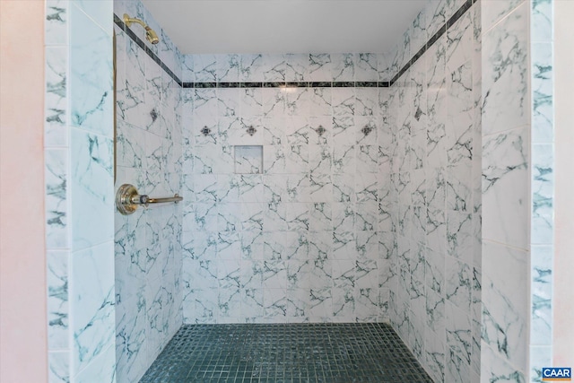 5190 Sugar Ridge Rd, Crozet, VA 22932 - bathroom with a tile shower