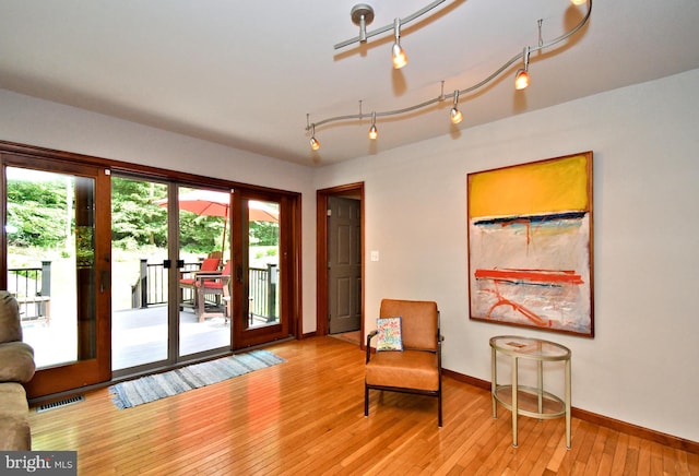 2415 Schaffer Rd, Pottstown, PA 19464 - sitting room featuring light wood-type flooring and baseboards