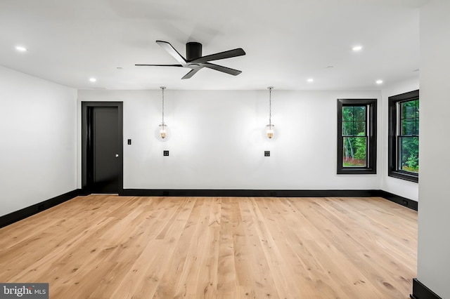 934 Chesterfield Rd, Annapolis, MD 21401 - unfurnished room featuring light wood-type flooring, a ceiling fan, and recessed lighting