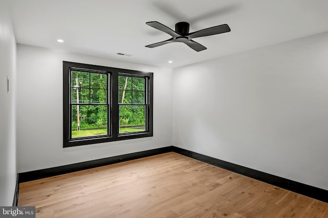 934 Chesterfield Rd, Annapolis, MD 21401 - empty room with wood finished floors, recessed lighting, and a ceiling fan