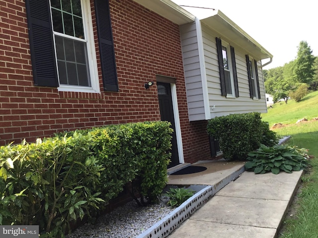24 Galt Way, Stafford, VA 22554 - view of property exterior with brick siding