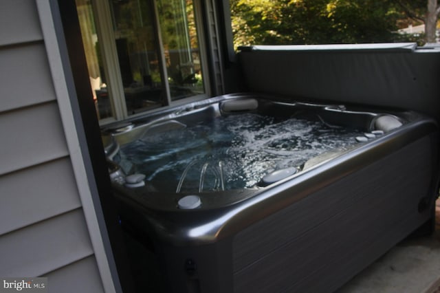 2404 Blue Valley Dr, Silver Spring, MD 20904 - exterior view of a hot tub