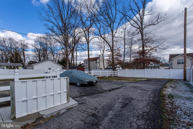 2784 Moran Dr, Waldorf, MD 20601 - view of yard