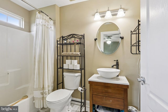 148 Ryans Run, Sicklerville, NJ 08081 - full bath featuring a ceiling fan, vanity, and shower / tub combo with curtain