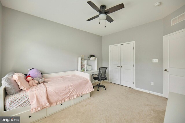 21623 Romans Dr, Ashburn, VA 20147 - carpeted bedroom featuring baseboards, a closet, and a ceiling fan