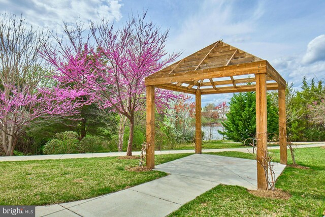21623 Romans Dr, Ashburn, VA 20147 - view of grassy yard featuring a gazebo