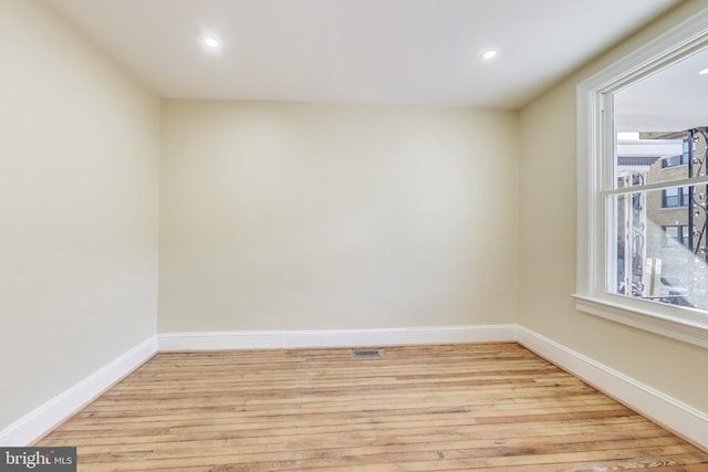 3115 Warder St NW, Washington, DC 20010 - empty room with wood finished floors, baseboards, and recessed lighting