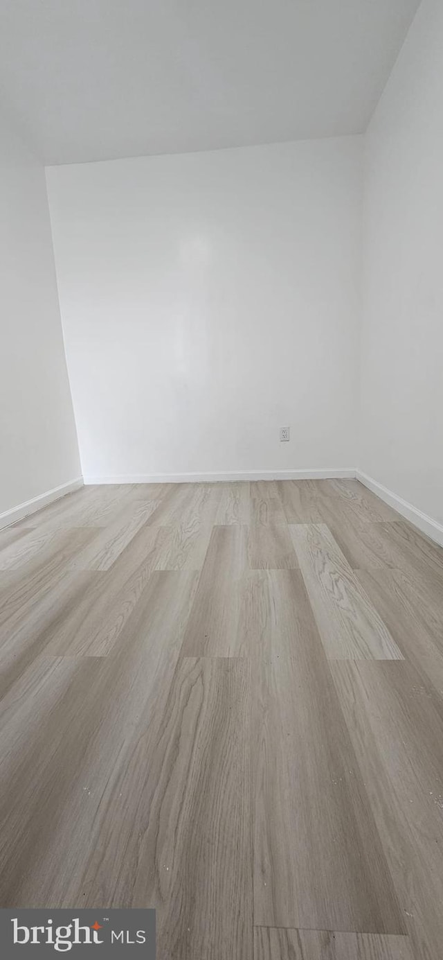 2540 W Silver St, Philadelphia, PA 19132 - spare room featuring light wood-style flooring and baseboards
