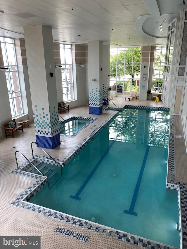 100 Harborview Unit 2307, Baltimore, MD 21230 - view of indoor pool