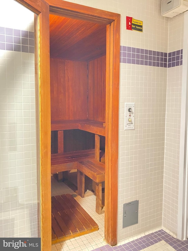 100 Harborview Unit 2307, Baltimore, MD 21230 - relaxing sauna featuring tile patterned flooring and wooden ceiling