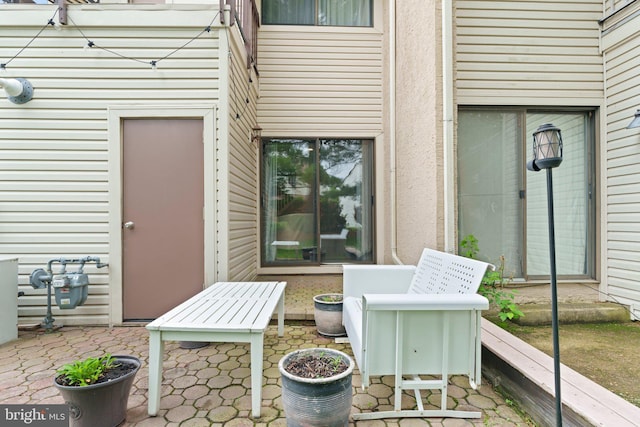 13 Tulip Ct, Mount Laurel, NJ 08054 - view of patio / terrace