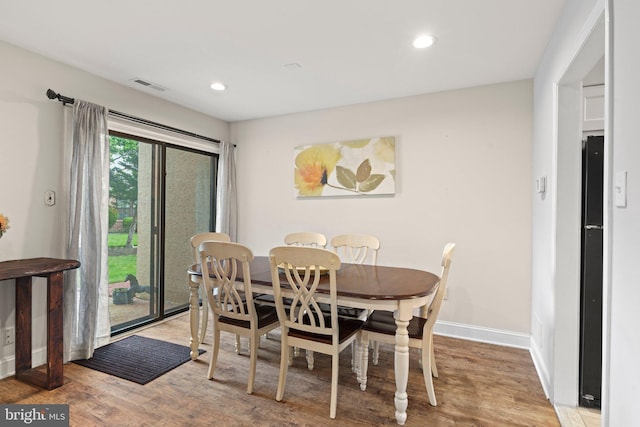 13 Tulip Ct, Mount Laurel, NJ 08054 - dining room featuring light wood finished floors, recessed lighting, and baseboards