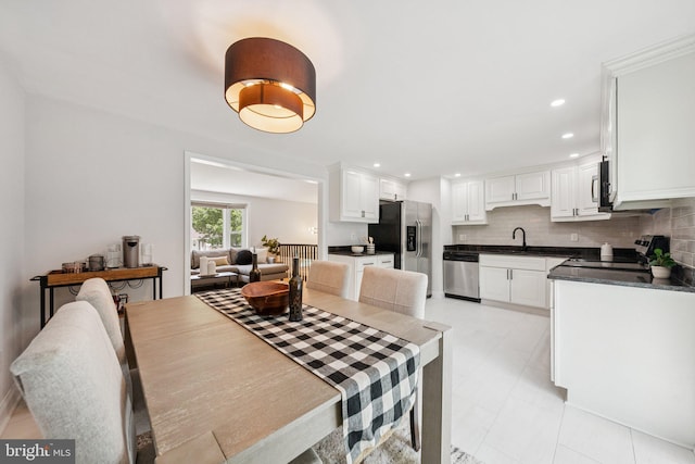 12711 Lampton Ln, Fort Washington, MD 20744 - dining area with recessed lighting
