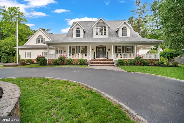 14 Waterfront Way, Hammonton, NJ 08037 - view of front of home with covered porch, curved driveway, a front lawn, and a shingled roof