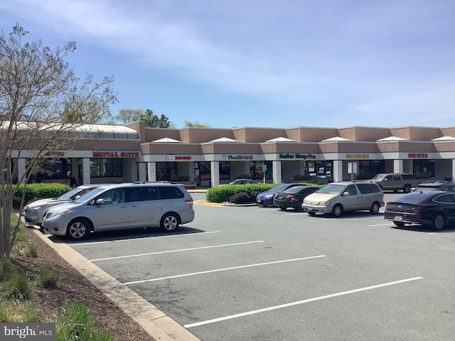 18302 Streamside Dr Unit 101, Gaithersburg, MD 20879 - view of uncovered parking lot