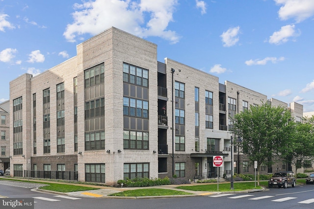210 Decoverly Dr Unit 407, Gaithersburg, MD 20878 - view of building exterior