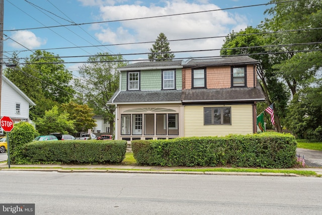 170 Drexel Ave, Lansdowne, PA 19050 - view of front of house featuring a shingled roof