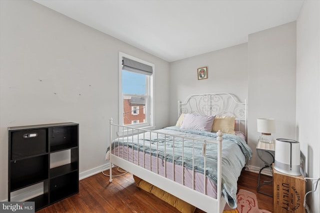 1620 E Berks St, Philadelphia, PA 19125 - bedroom featuring wood finished floors and baseboards