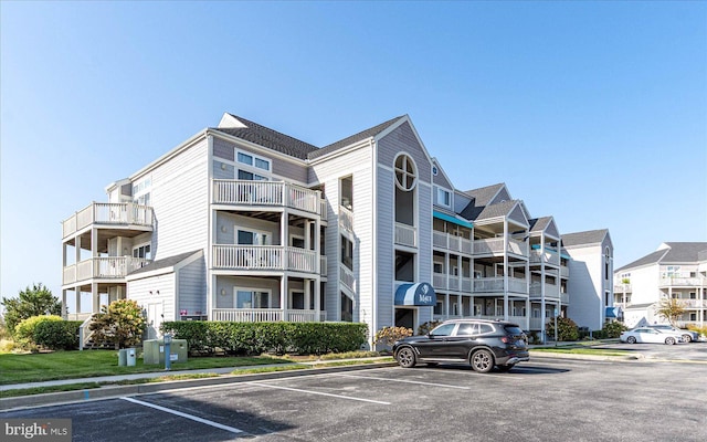 205 125th St Unit M253H8, Ocean City, MD 21842 - view of apartment building / complex with uncovered parking