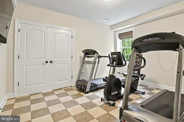 1780 Eliza Way, Mechanicsburg, PA 17050 - workout area with baseboards