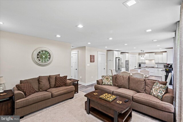 308 Walnut Dr, Fredericksburg, VA 22405 - living area with recessed lighting