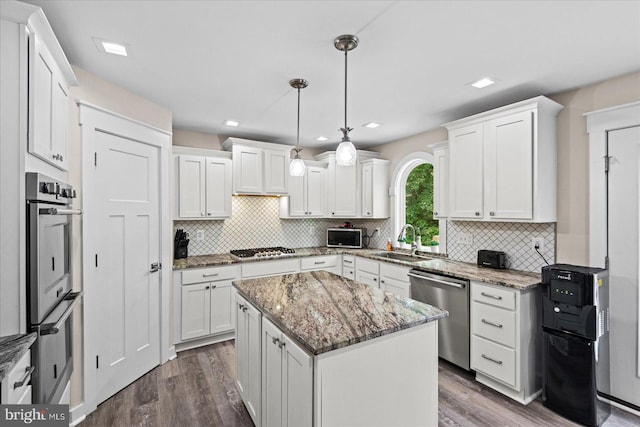 308 Walnut Dr, Fredericksburg, VA 22405 - kitchen featuring stainless steel appliances, white cabinets, and recessed lighting