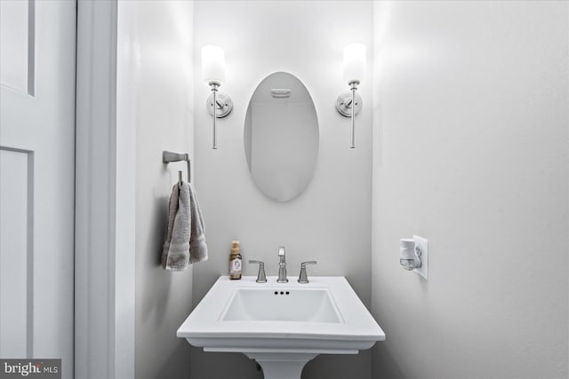 308 Walnut Dr, Fredericksburg, VA 22405 - bathroom with a sink