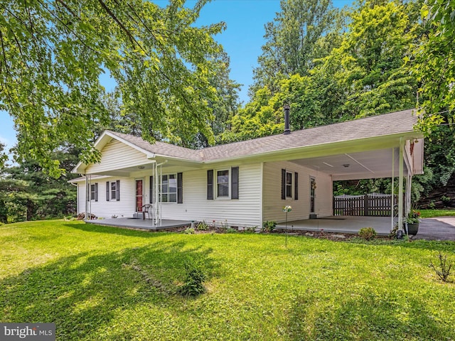 180 Oak Heights Rd, Front Royal, VA 22630 - ranch-style house with an attached carport, covered porch, and a front yard